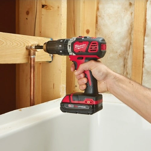 PARAFUSADEIRA/FURADEIRA DE IMPACTO 1/2" M18 - MILWAUKEE 2607-259C