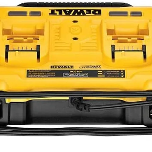 MULTI CARREGADOR DE BATERIAS RÁPIDO 12V-20V MAX* 4 ENTRADAS (8AH CADA) 220V - DEWALT DCB104