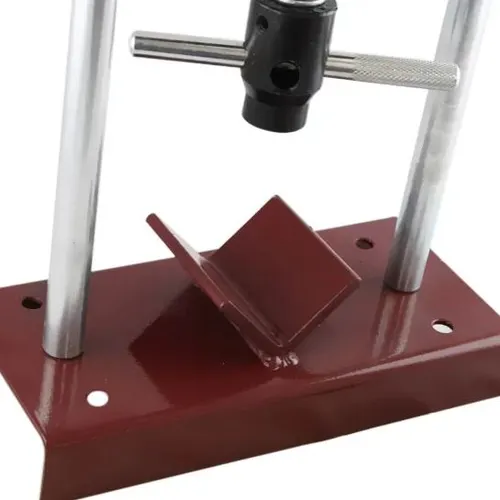 Ferramenta para Extrair o Parafuso de Campo do Dínamo com 3 Pontas - RAVEN-108511