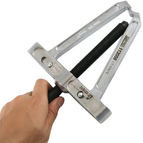 Extrator com 2 Garras para Sacar a Engrenagem da 5ª Marcha do Câmbio do Santana - RAVEN-112058