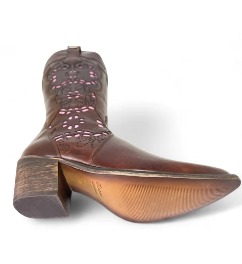 Bota Texana Feminina Reizinho De Couro Bovino Marrom - Cano Alto, Bico Fino